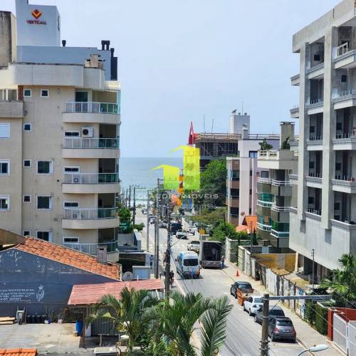 Lindo Apto com Piscina, 02 sutes prximo da Praia