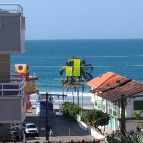 Apartamento com Vista ao Mar,  50 mts da Praia!